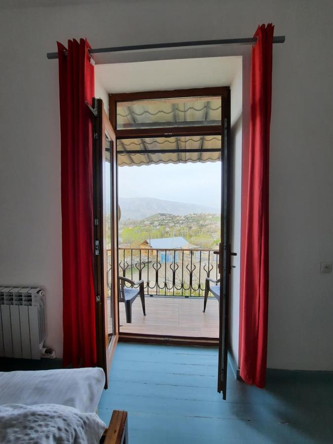 Old Bridge B&B Yeghegnadzor Exterior photo